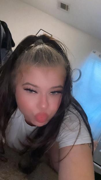 Alice , 22  female escort, Brunswick