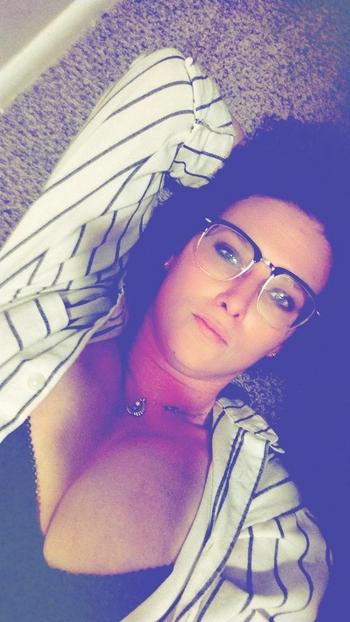 Scarlett, 28  female escort, Brunswick