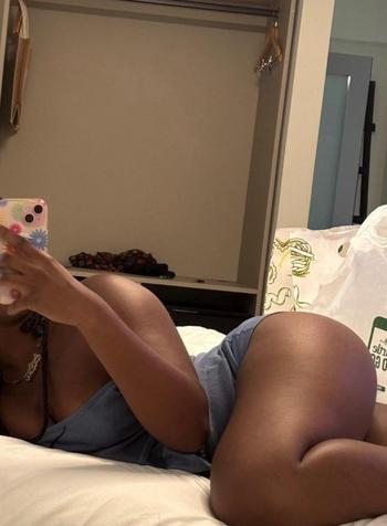 Myaa, 27  female escort, Brunswick